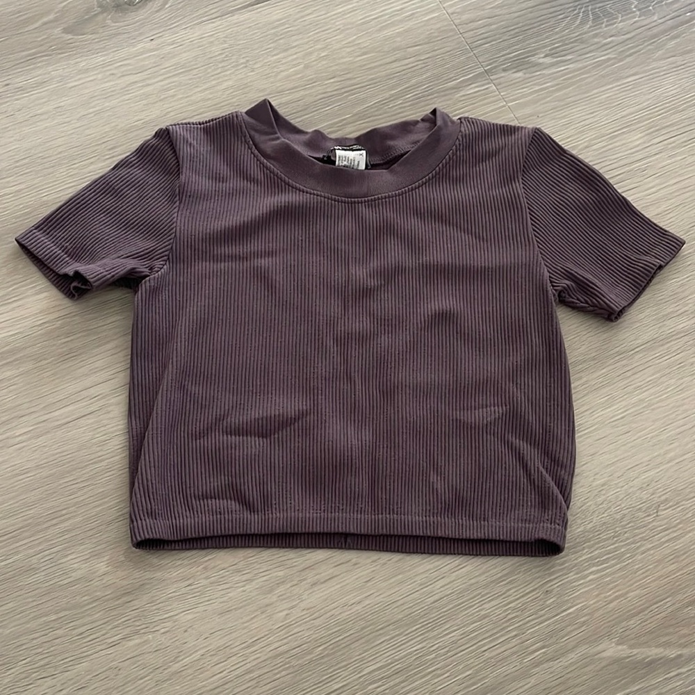 ZARA RIBBED LIMITLESS CONTOUR SHORT SLEEVE CROP TOP